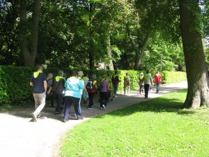 Bewegte Apotheke startet in den Frühling